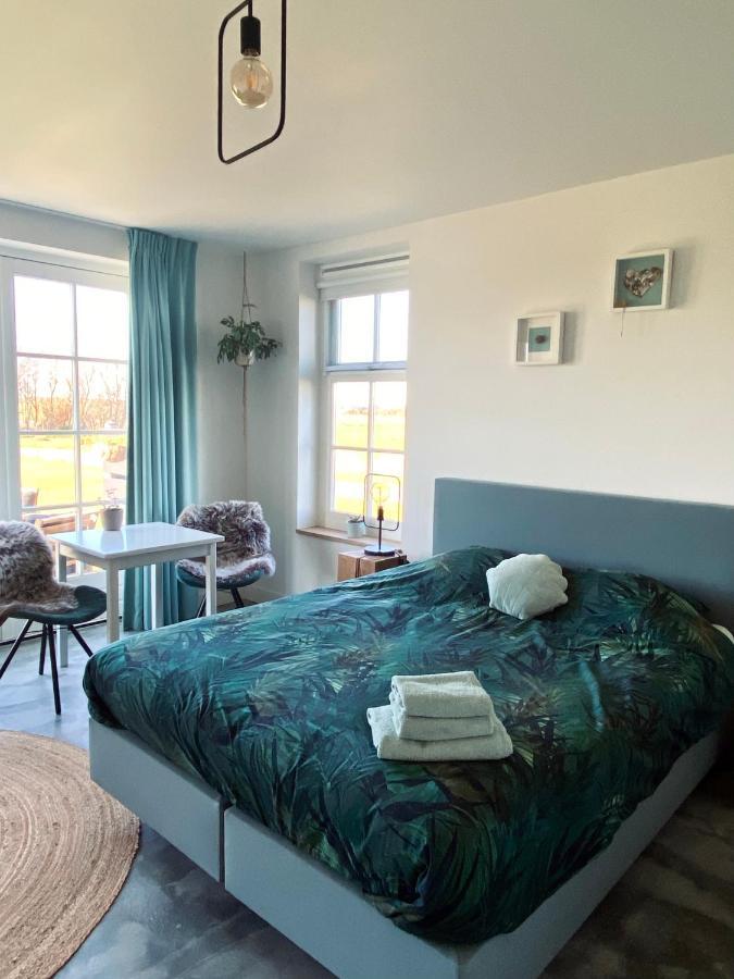 Bed No Breakfast De Kapitein Bed and Breakfast 't Horntje Exteriör bild