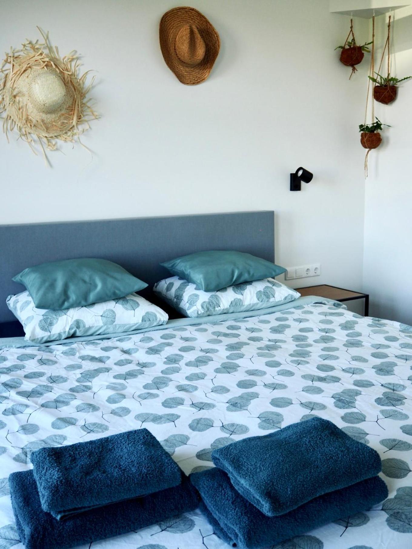 Bed No Breakfast De Kapitein Bed and Breakfast 't Horntje Exteriör bild